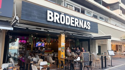 Brödernas: the room