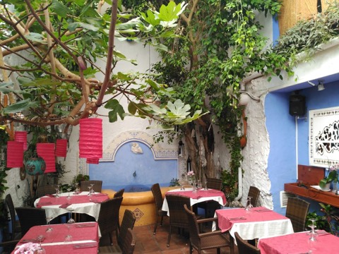 El Patio de Mariscal: the room