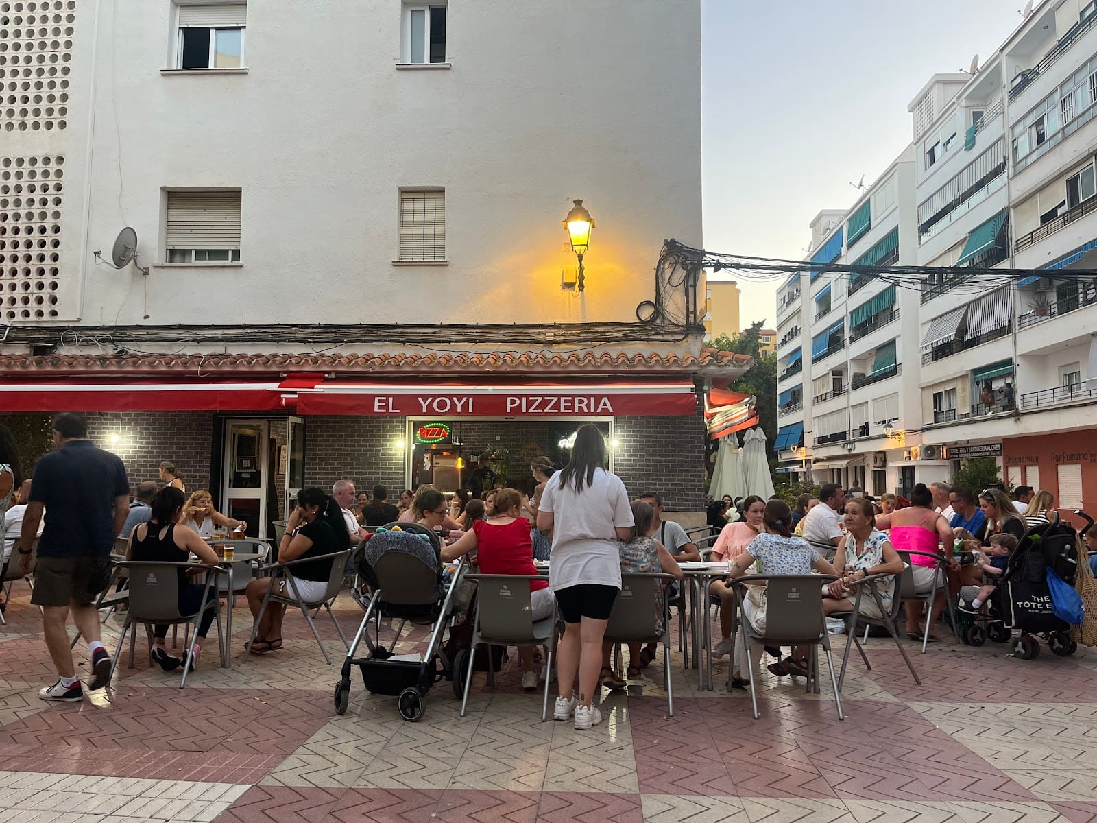 Pizzería Yoyi, San Pedro de Alcantara