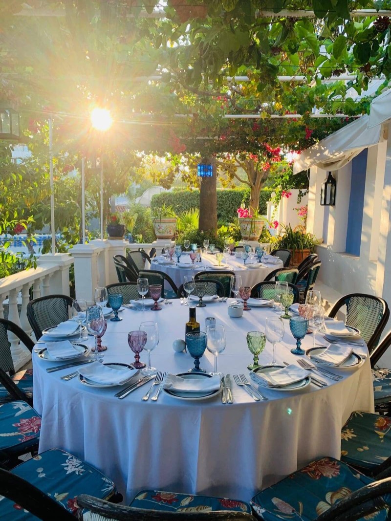 Restaurante la Tirana, The Golden Mile
