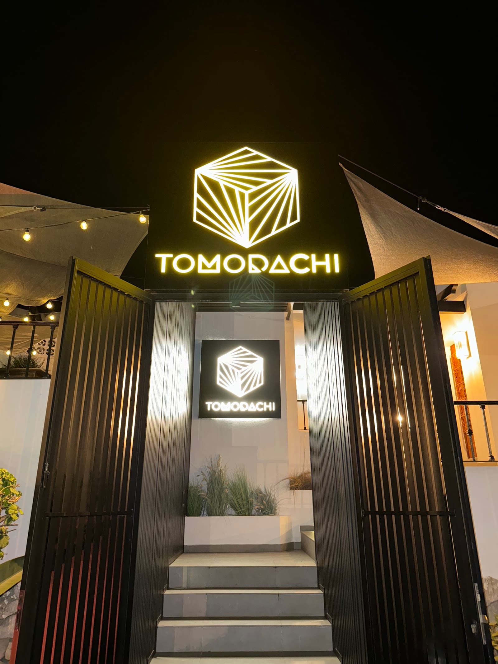 Tomodachi Marbella: the food