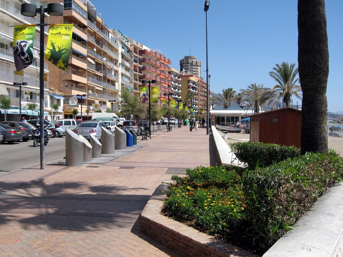 Fuengirola installs 300m of vertical gardens on bridges