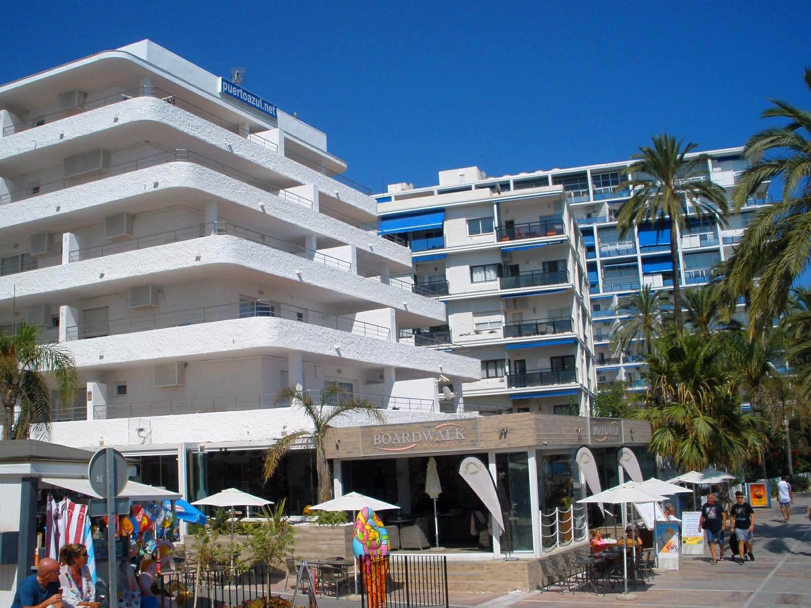 The Paseo Marítimo, Marbella's seafront promenade